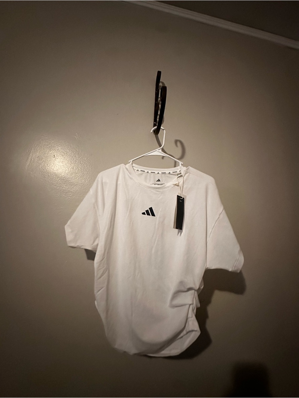adidas White Ruched Crop Tee with Black Logo EXACTLY AS PICTURED ❤️ - Picture 4 of 11